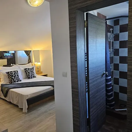 Theline 3* Bucarest