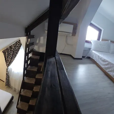 Hotel Theline Bukareszt