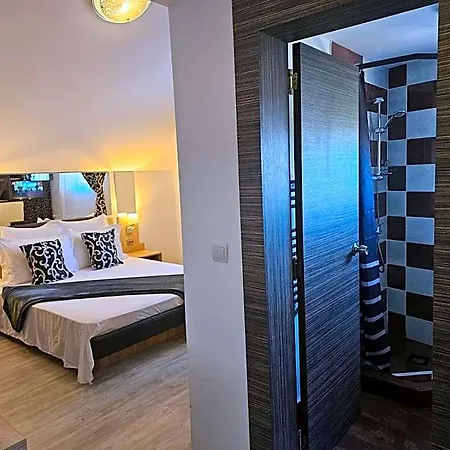 Hotel Theline Bucarest