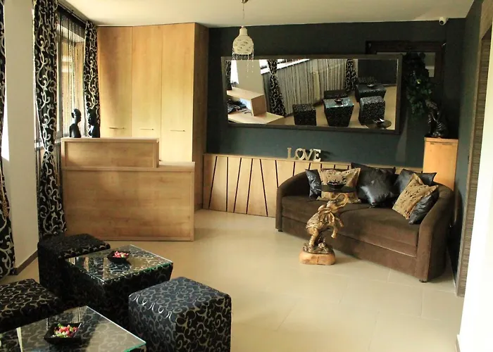 Theline Бухарест